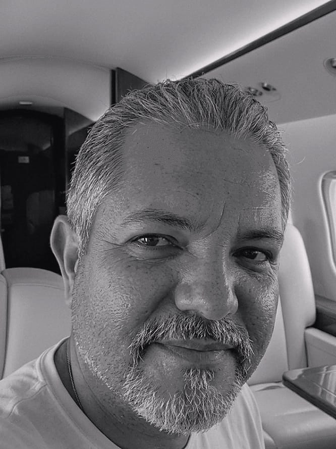 José R. Andrades